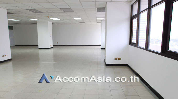 6  Studio Office Space For Rent in Charoen Nakhon ,Bangkok BTS Krung Thon Buri at Thai Sri Tower AA17855